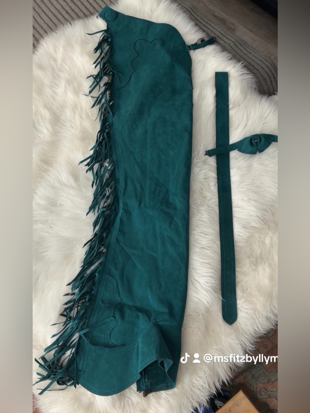 Hobby Horse teal ultra suede western show chaps. With matching tie and belt